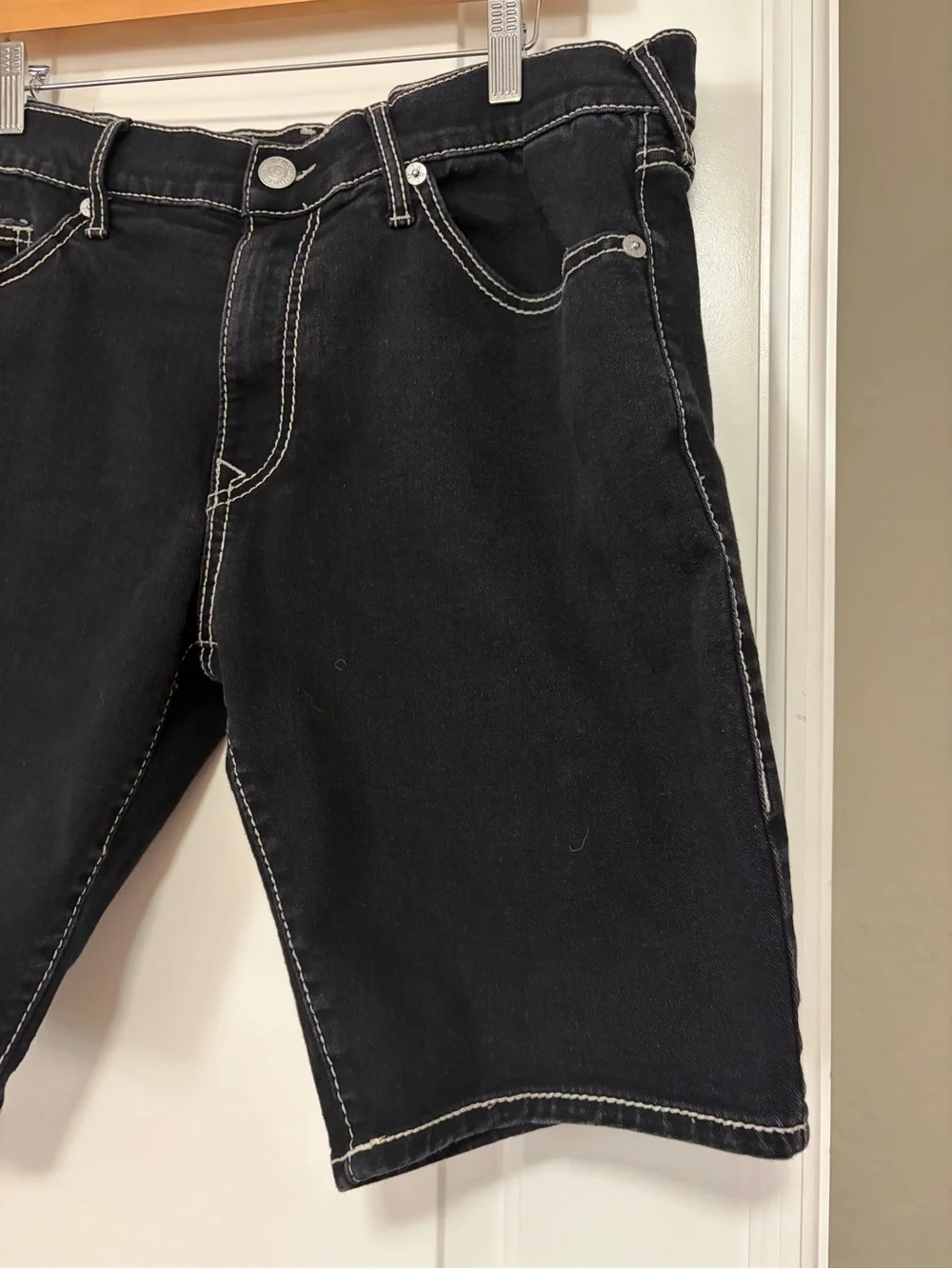 🪷🖤True Religion Black Denim Ricky Relaxed Straight Shorts🖤🪷